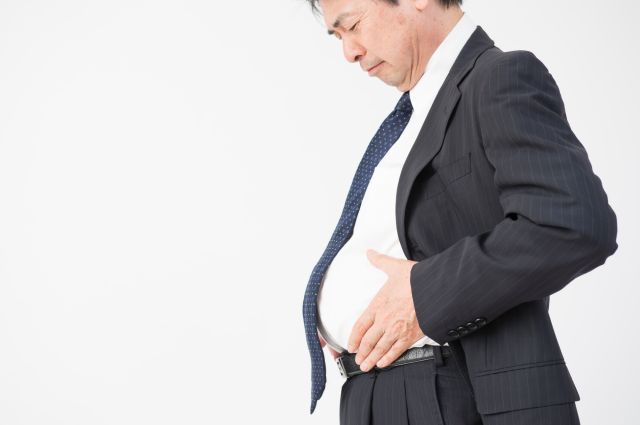 肥満体型の男性
